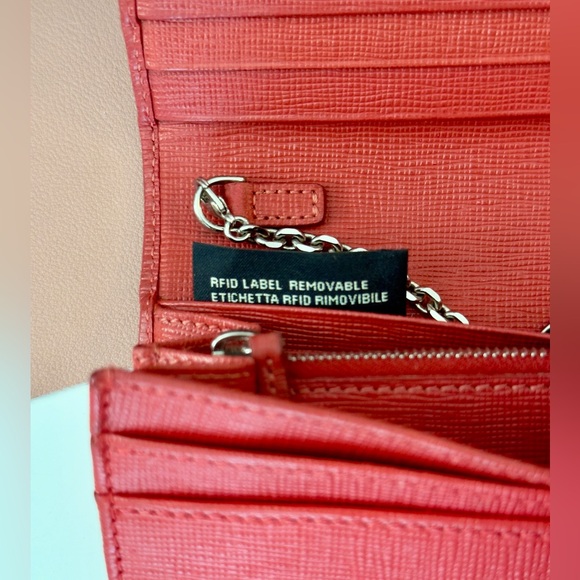 Fendi Chain Wallet WOC - Red - Picture 11 of 14